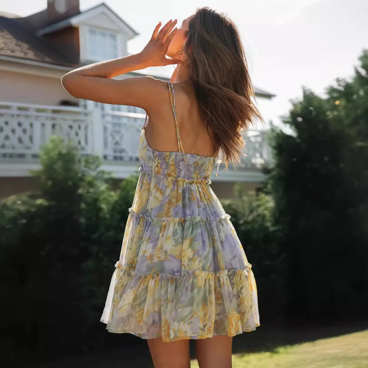 Guangzhou Market Women's Clothing Spaghetti Strap Dress with Printed Lace-up Big Skirt Fashion Trade Purchase Agent