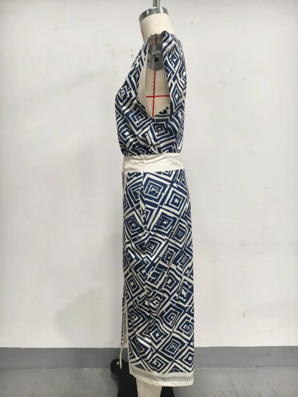 Women's Print Vest and Slim Skirt Two-Piece Set