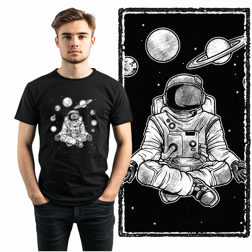 Men's Astronaut Moon Print Graphic T-Shirt
