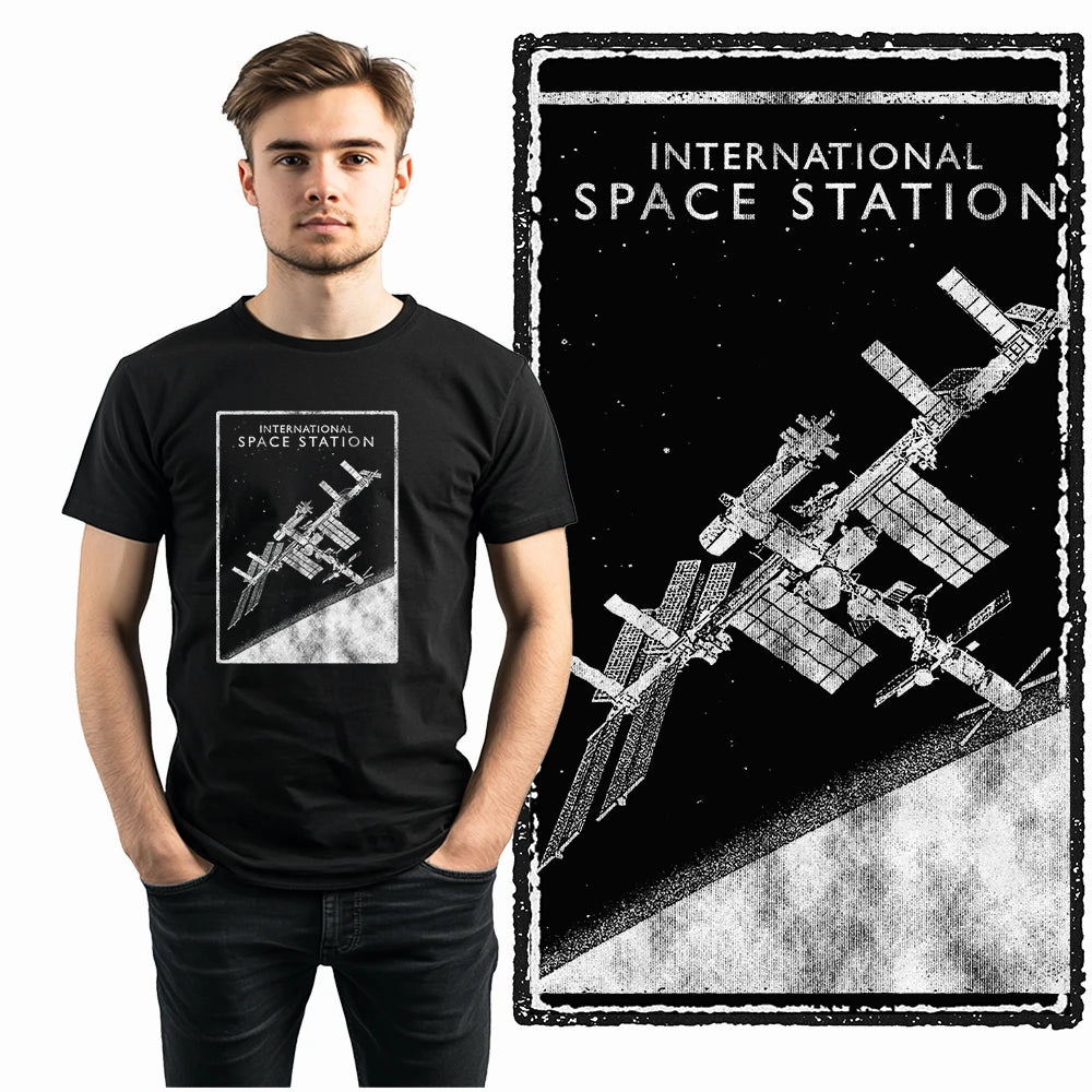 Men's Astronaut Moon Print Graphic T-Shirt