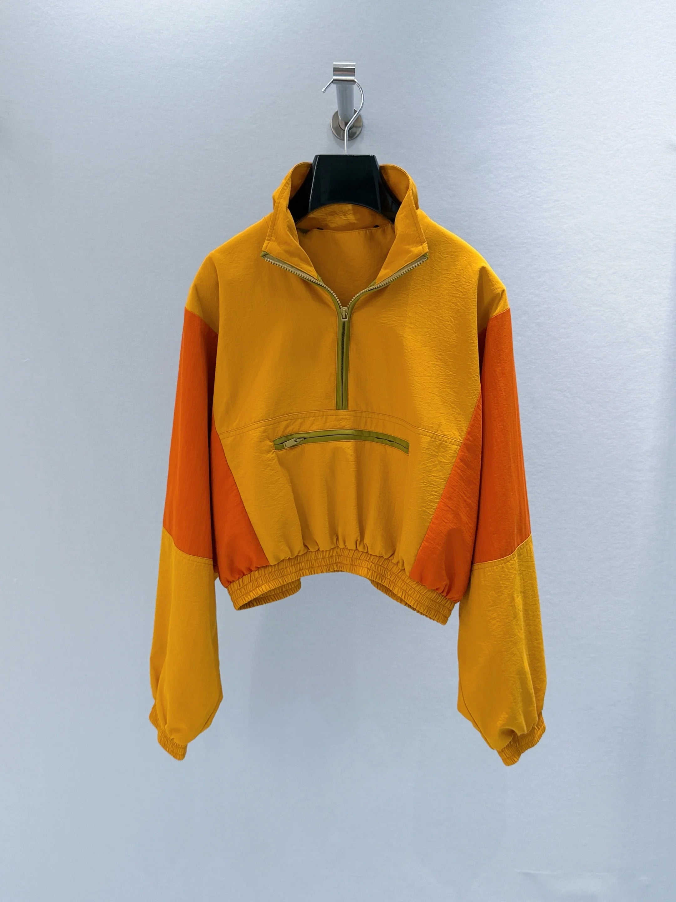 Women's Zip-Up Lantern Sleeve Windbreaker